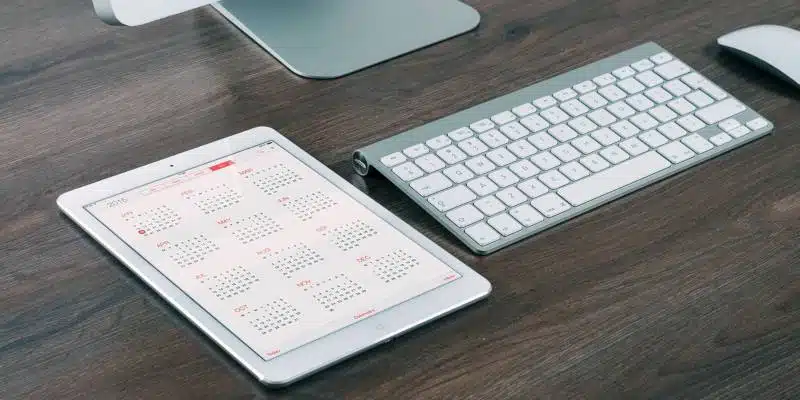 Commencez l'année sur les chapeaux de roues en téléchargeant le calendrier 2023