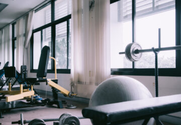 Équipements sportifs : comment bien choisir selon les usages et les publics ?